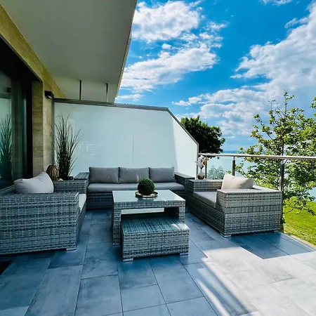 Balaton Bliss Lakeside Apartment Siofok Exterior photo