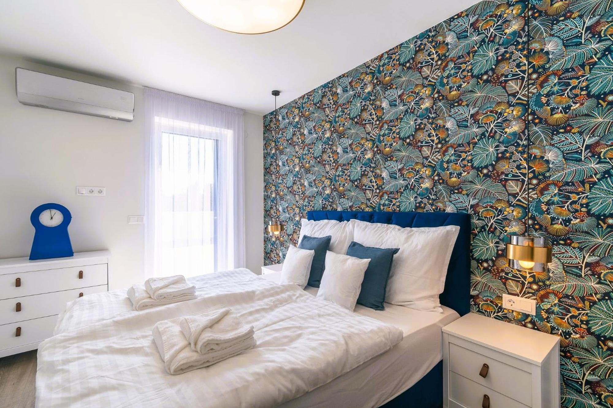 Balaton Bliss Lakeside Apartment